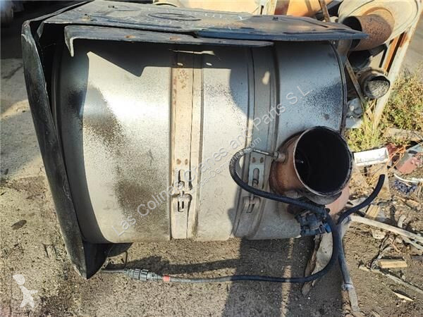 قطع غيار الآليات الثقيلة Renault Pot...