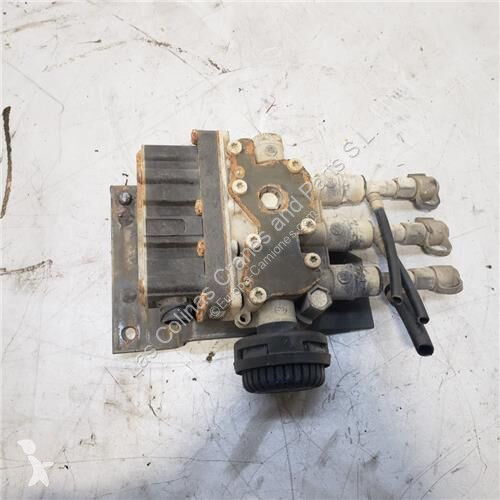 قطع غيار الآليات الثقيلة MAN Valve de comde de...