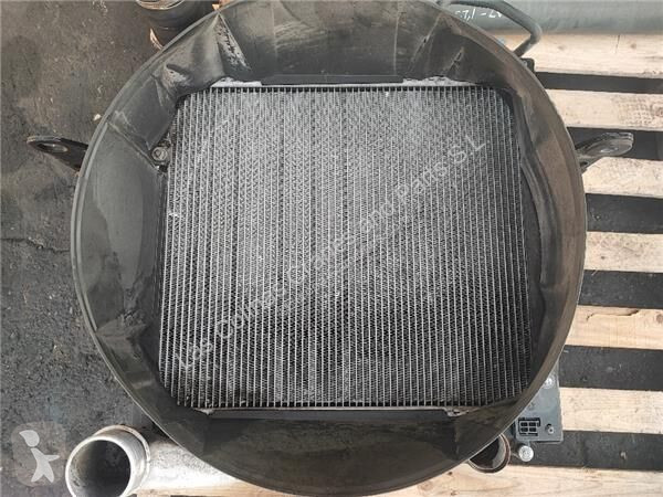 قطع غيار الآليات الثقيلة Renault Radiateur de...