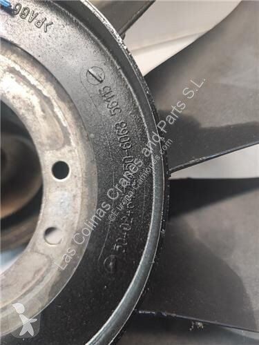 قطع غيار الآليات الثقيلة Iveco Ventilateur de...