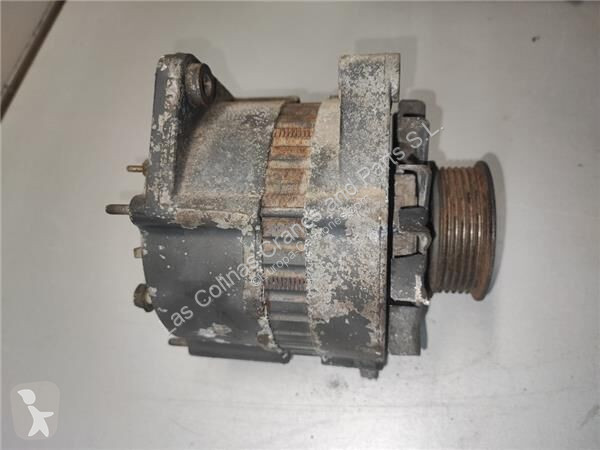 قطع غيار الآليات الثقيلة Renault Générateur 0...