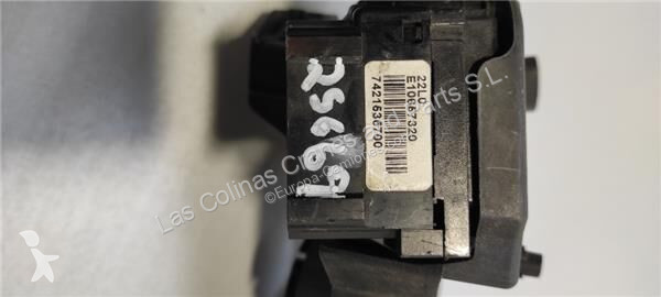 قطع غيار الآليات الثقيلة Renault Commutateur de...
