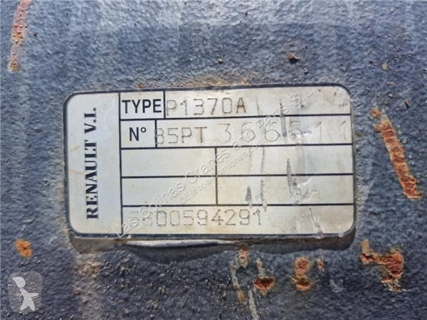 قطع غيار الآليات الثقيلة Renault Différentiel...