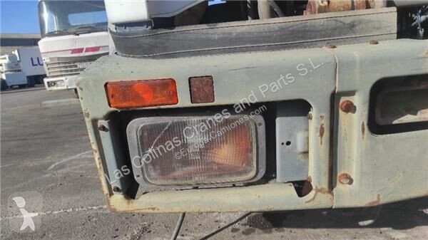 قطع غيار الآليات الثقيلة Iveco Pare-chocs...