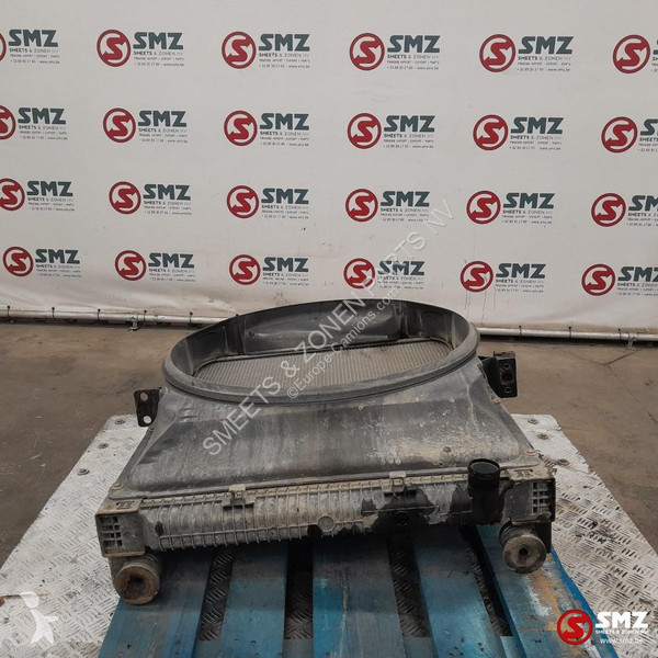 قطع غيار الآليات الثقيلة Renault Occ radiator...