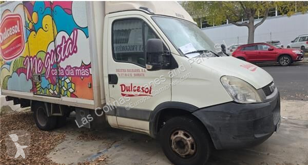 قطع غيار الآليات الثقيلة Iveco Tableau de bord...