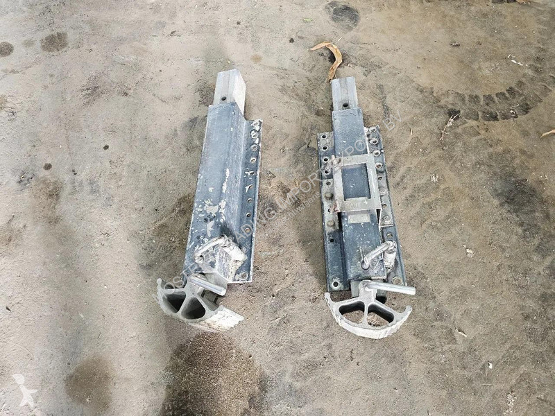 قطع غيار الآليات الثقيلة Jost Aluminum trailer...