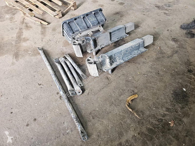 قطع غيار الآليات الثقيلة Jost Aluminum trailer...