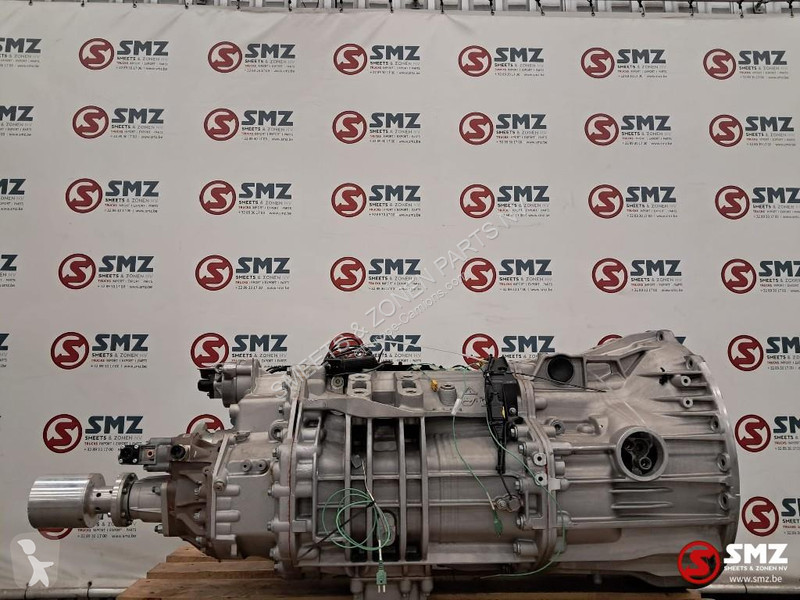 قطع غيار الآليات الثقيلة Mercedes...