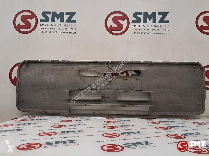 قطع غيار الآليات الثقيلة MAN Occ radiatorgrille...