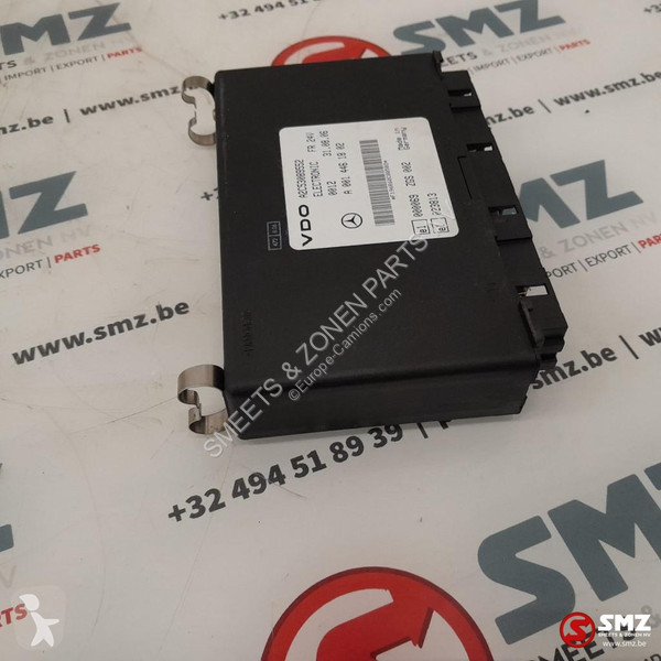 قطع غيار الآليات الثقيلة Mercedes Occ ECU...