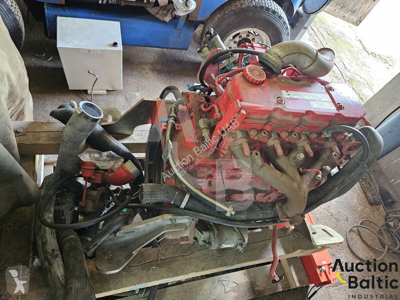 قطع غيار الآليات الثقيلة Cummins QSB4.5