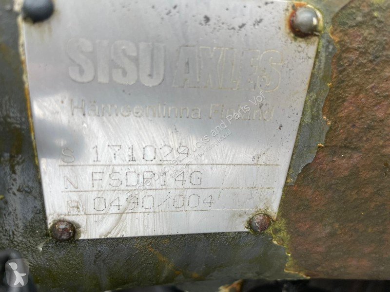 قطع غيار الآليات الثقيلة Ginaf SISU S-171029...