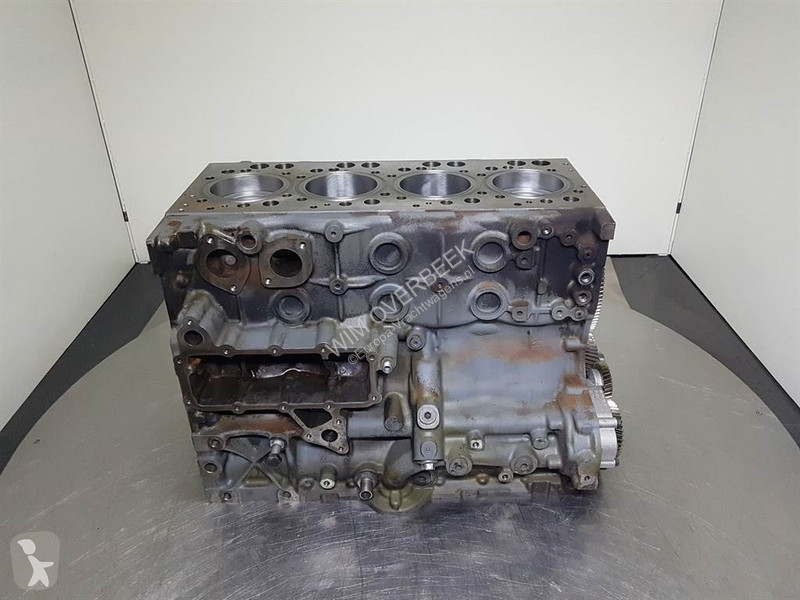قطع غيار الآليات الثقيلة Claas...