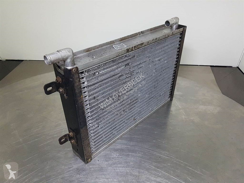 قطع غيار الآليات الثقيلة Case 621D-Denso...