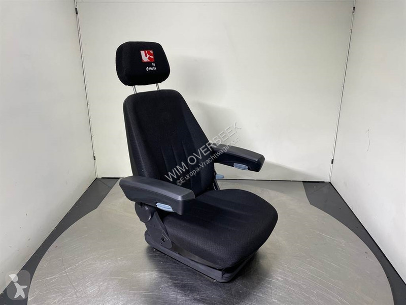 قطع غيار الآليات الثقيلة  Seats HIGHLANDER...