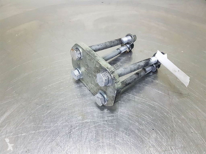 قطع غيار الآليات الثقيلة Yanmar...