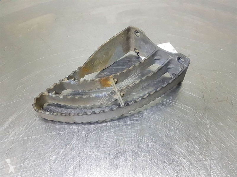 قطع غيار الآليات الثقيلة Yanmar...