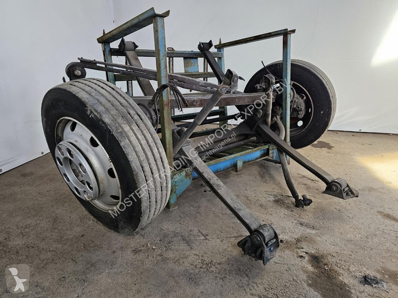 Pezzi di ricambio per mezzi pesanti Mercedes...