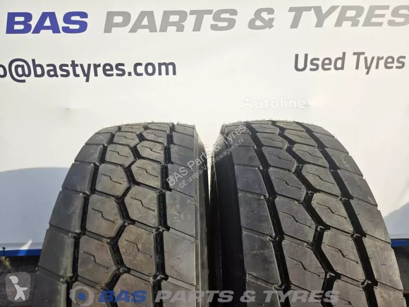 قطع غيار الآليات الثقيلة Pirelli Pirelli...