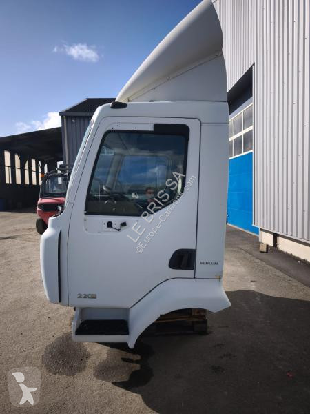 قطع غيار الآليات الثقيلة Renault  MIDLUM 220 DXI