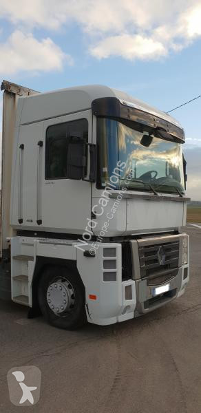 قطع غيار الآليات الثقيلة Renault