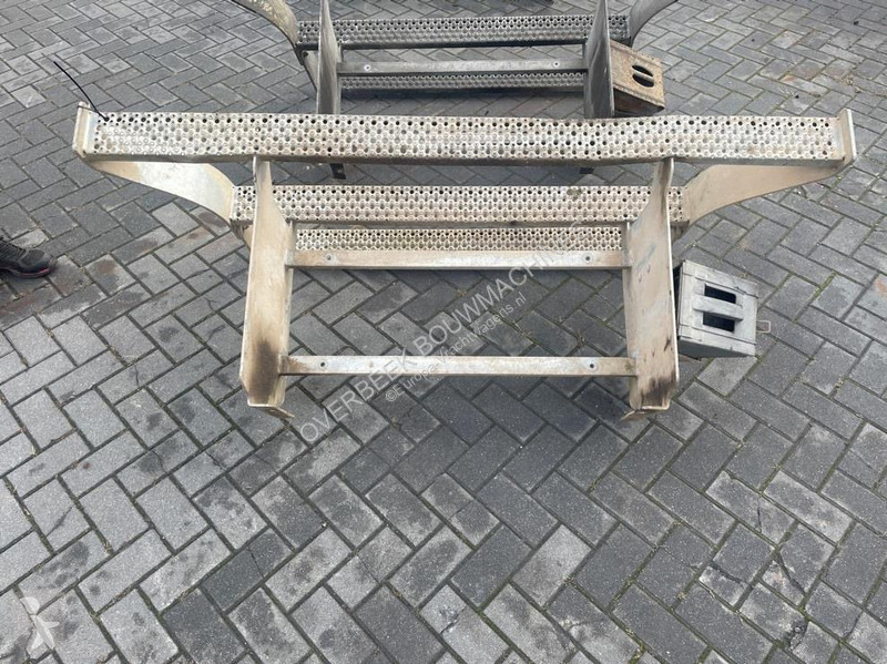 Reservdelar lastbilar Liebherr LH30 - Stair...