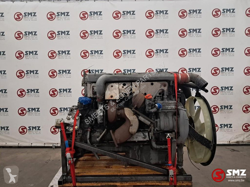 قطع غيار الآليات الثقيلة DAF Occ motor PF183M...