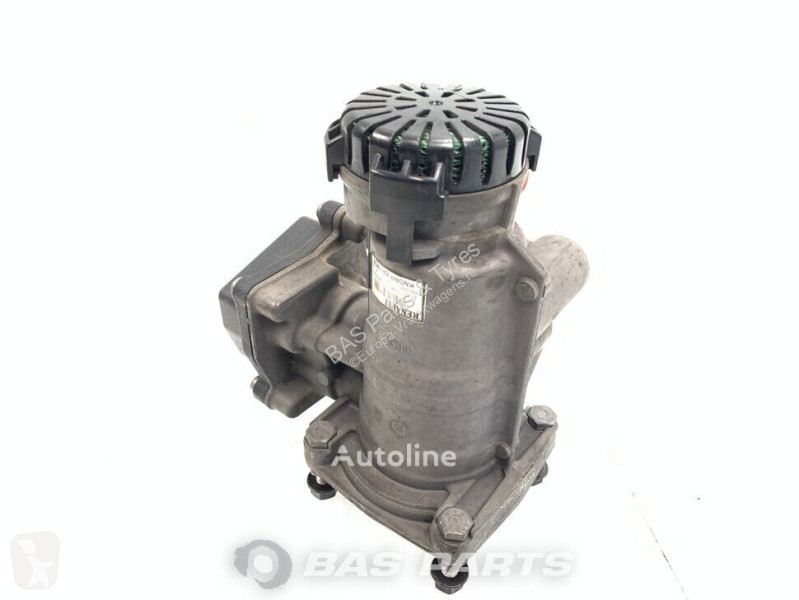 قطع غيار الآليات الثقيلة Renault Modulator...