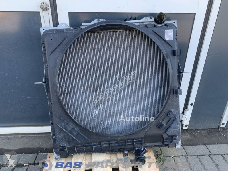 قطع غيار الآليات الثقيلة Renault Radiator