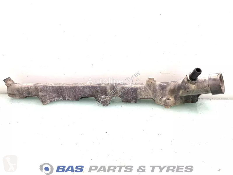 قطع غيار الآليات الثقيلة Scania Coolant pipe
