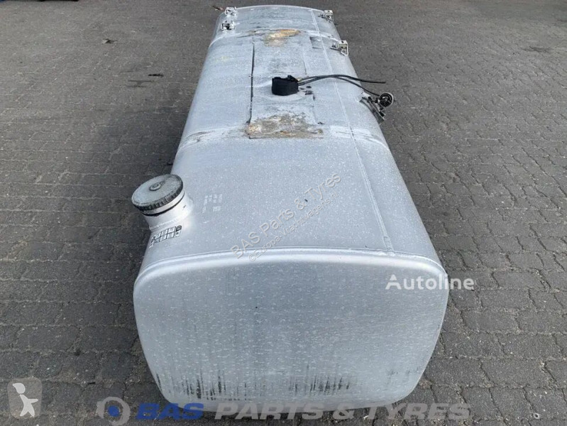 قطع غيار الآليات الثقيلة DAF 690 Liter