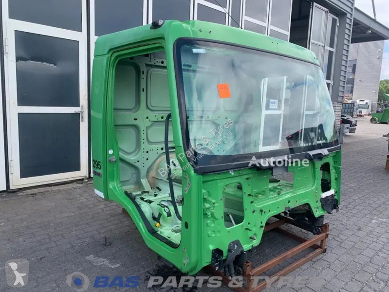 قطع غيار الآليات الثقيلة Volvo