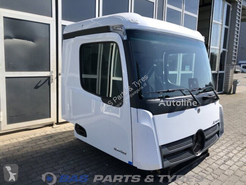 قطع غيار الآليات الثقيلة Mercedes