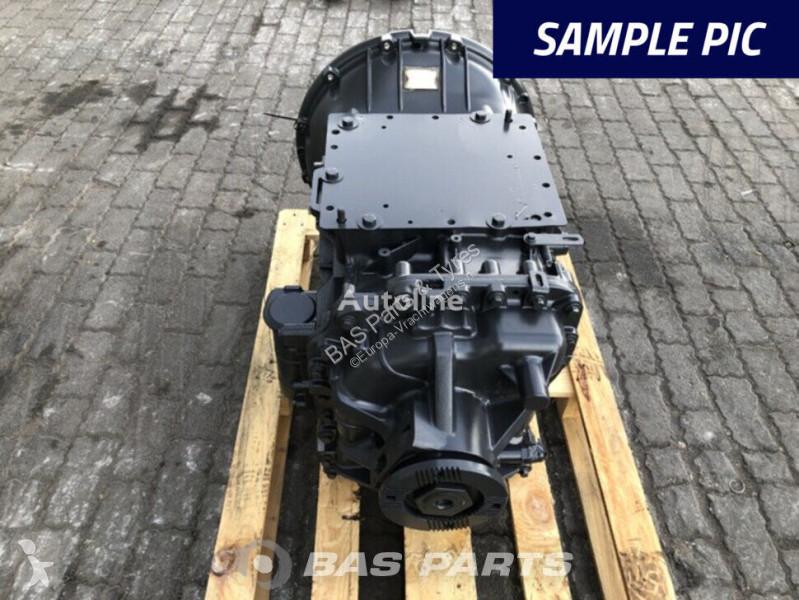 قطع غيار الآليات الثقيلة Renault AT2412D...