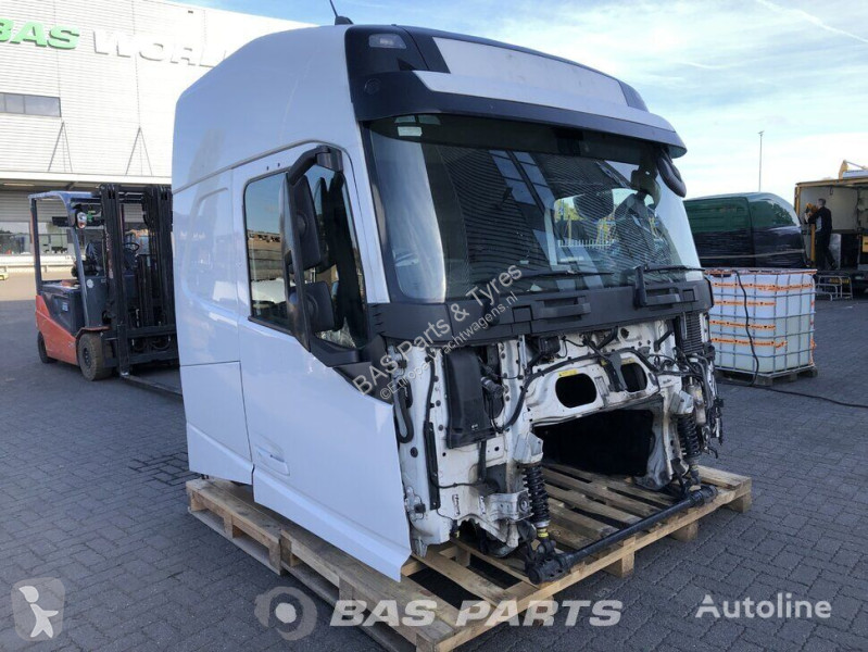 قطع غيار الآليات الثقيلة Volvo