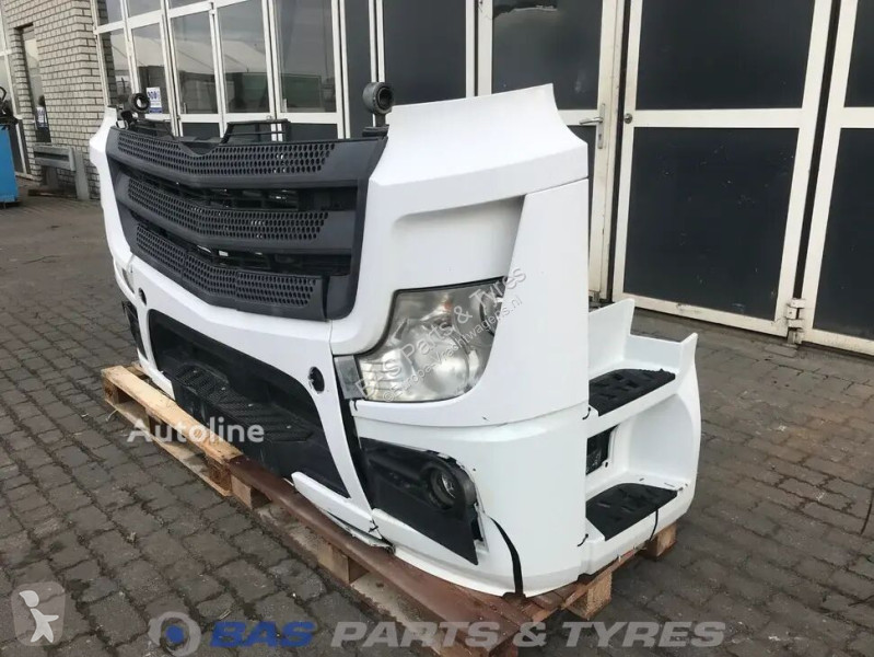 قطع غيار الآليات الثقيلة Mercedes