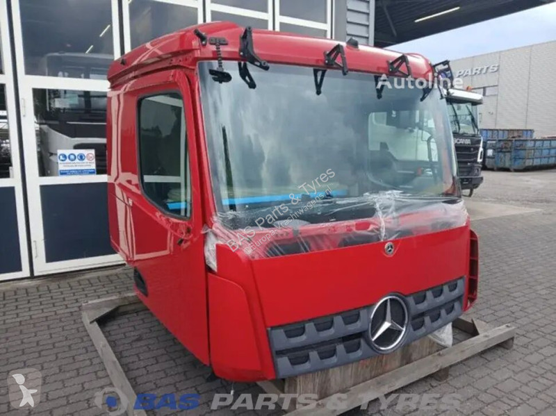 قطع غيار الآليات الثقيلة Mercedes