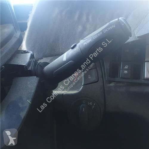 قطع غيار الآليات الثقيلة Iveco Commutateur de...