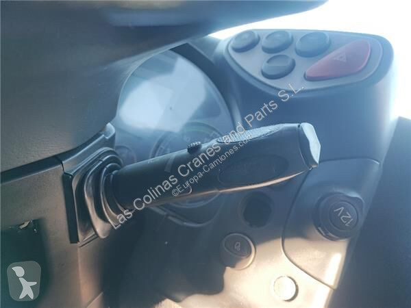 قطع غيار الآليات الثقيلة Iveco Commutateur de...
