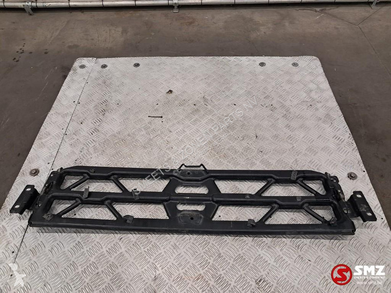 قطع غيار الآليات الثقيلة Renault Occ grille...