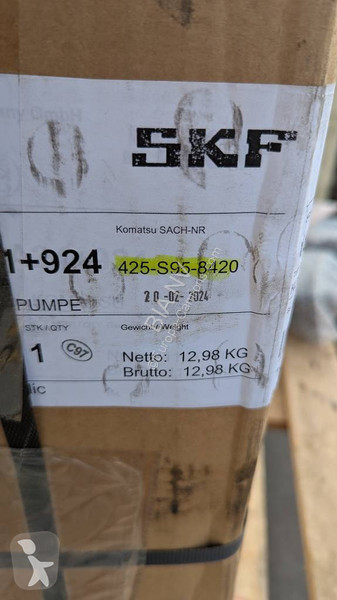 Piese de schimb utilaje lucrări publice Komatsu...