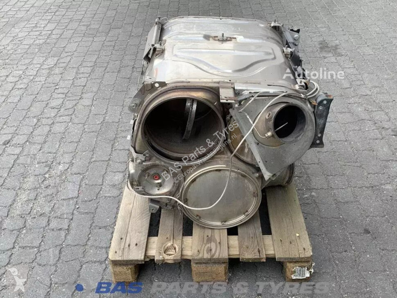 قطع غيار الآليات الثقيلة Scania Silencer