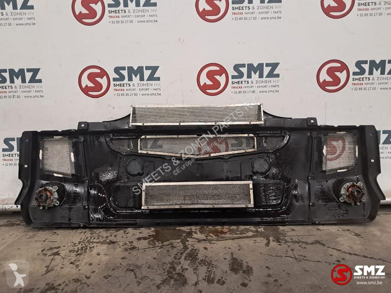 قطع غيار الآليات الثقيلة Renault Occ voorbumper...