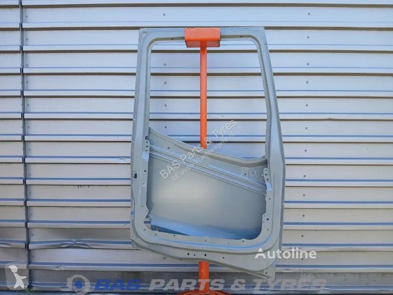 قطع غيار الآليات الثقيلة Renault Left