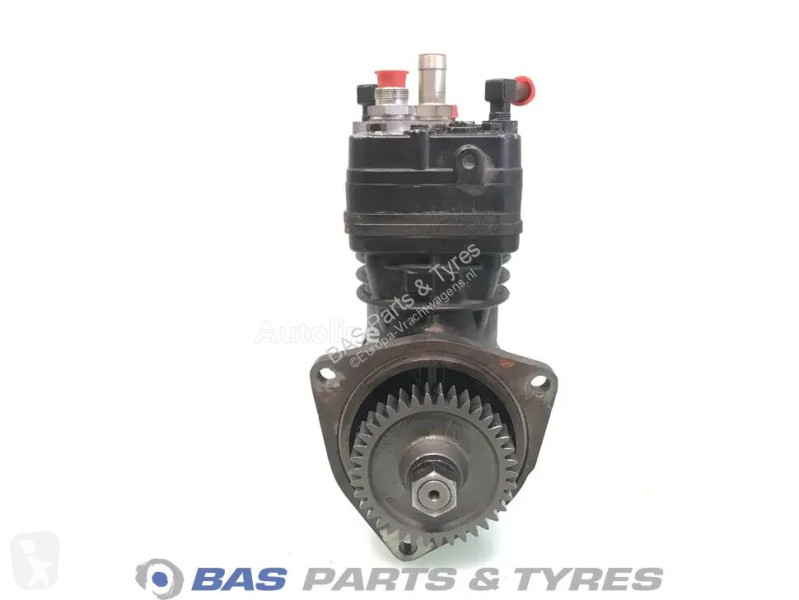 قطع غيار الآليات الثقيلة Renault Air compressor