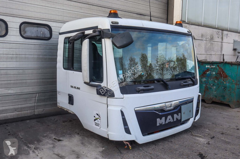 قطع غيار الآليات الثقيلة MAN F99L17  EURO6...