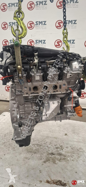 قطع غيار الآليات الثقيلة Mercedes Motor m276...