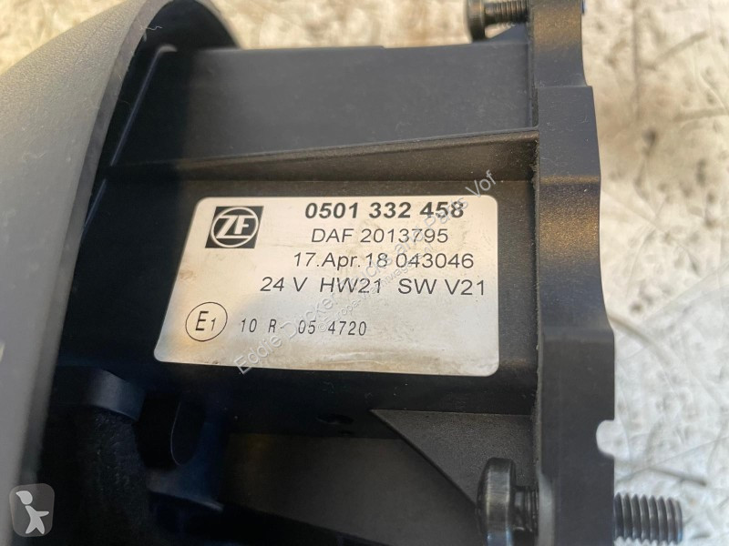 Náhradné diely na nákladné vozidlo DAF 1733101...