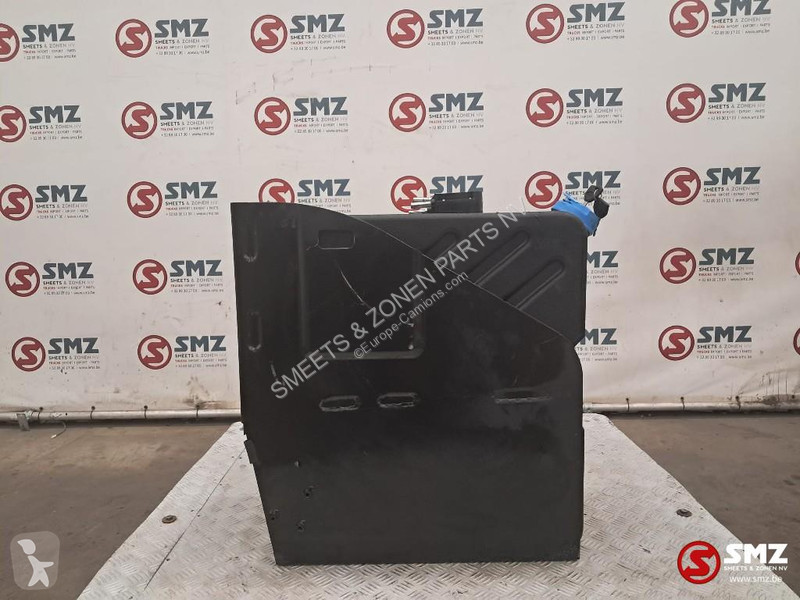 قطع غيار الآليات الثقيلة Ford Occ AdBlue tank +...
